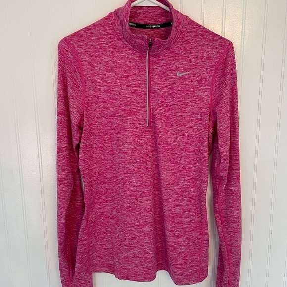 Nike running women’s top - Small - Picture 2 of 15